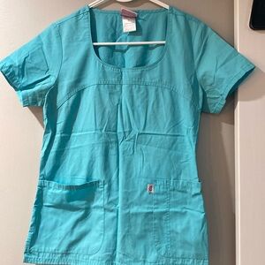 Women’s small skecher scrub top